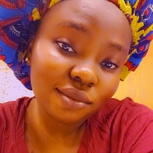 Meet your Posher, Roberta